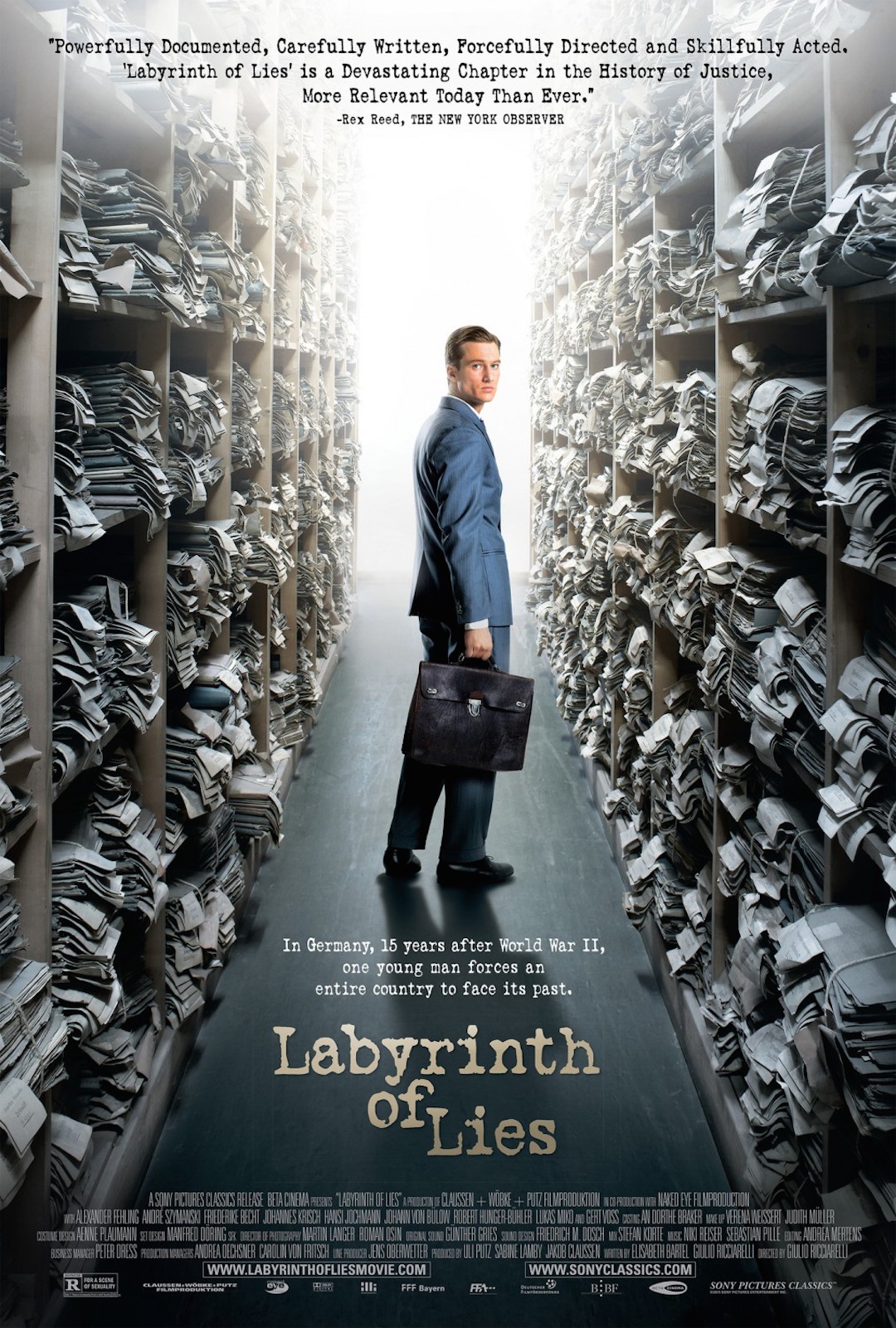 Im Labyrinth des Schweigens poster